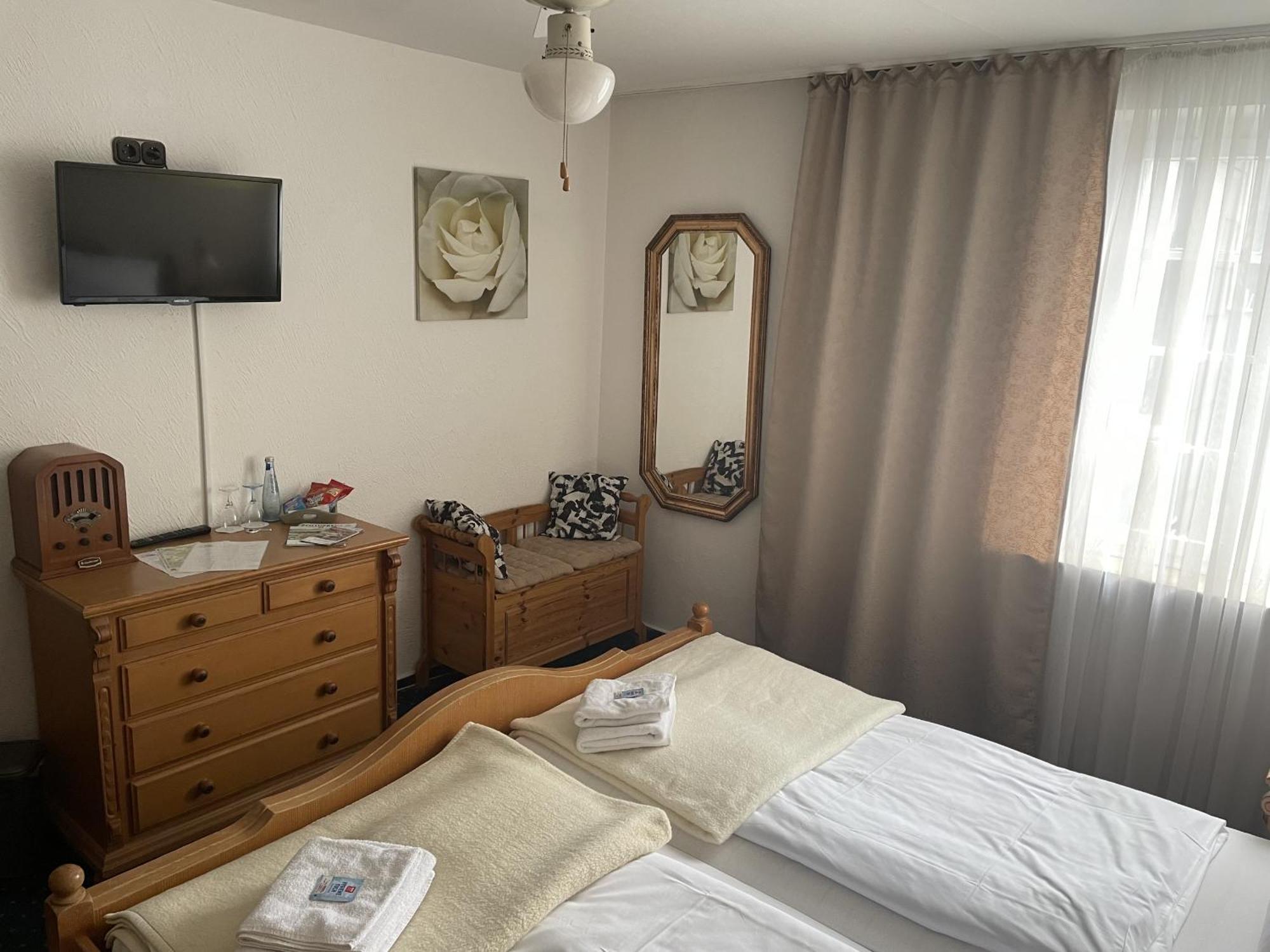 Hotel Jaegerhof Kettwig 에센 객실 사진