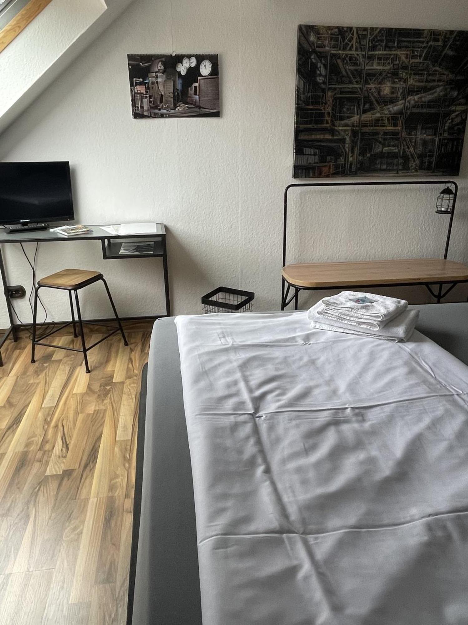 Hotel Jaegerhof Kettwig 에센 객실 사진