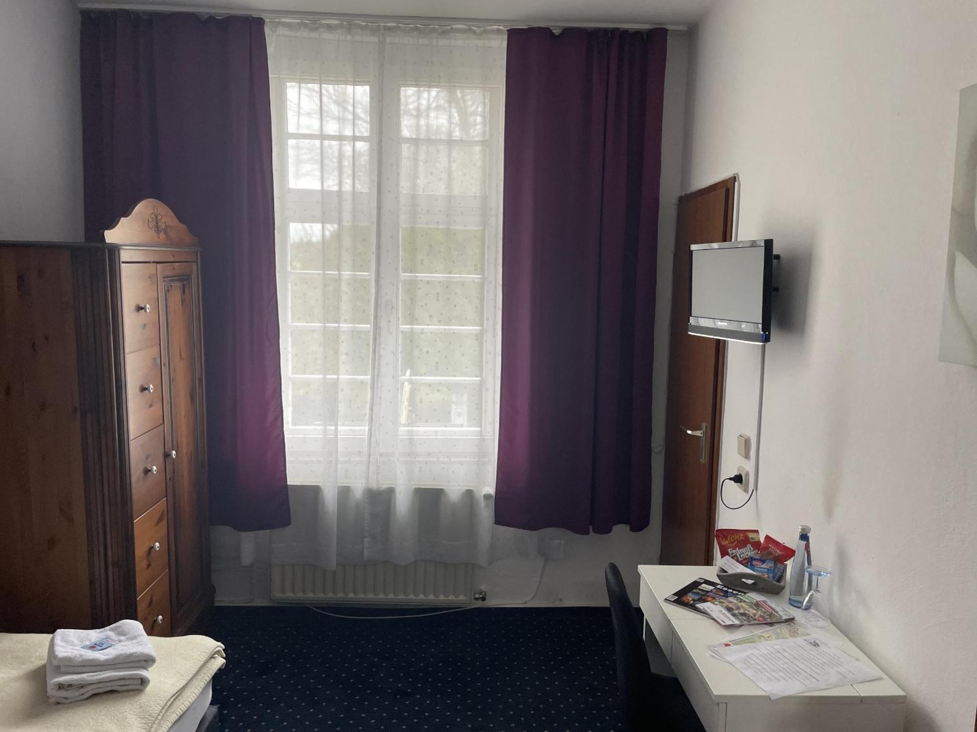 Hotel Jaegerhof Kettwig 에센 객실 사진
