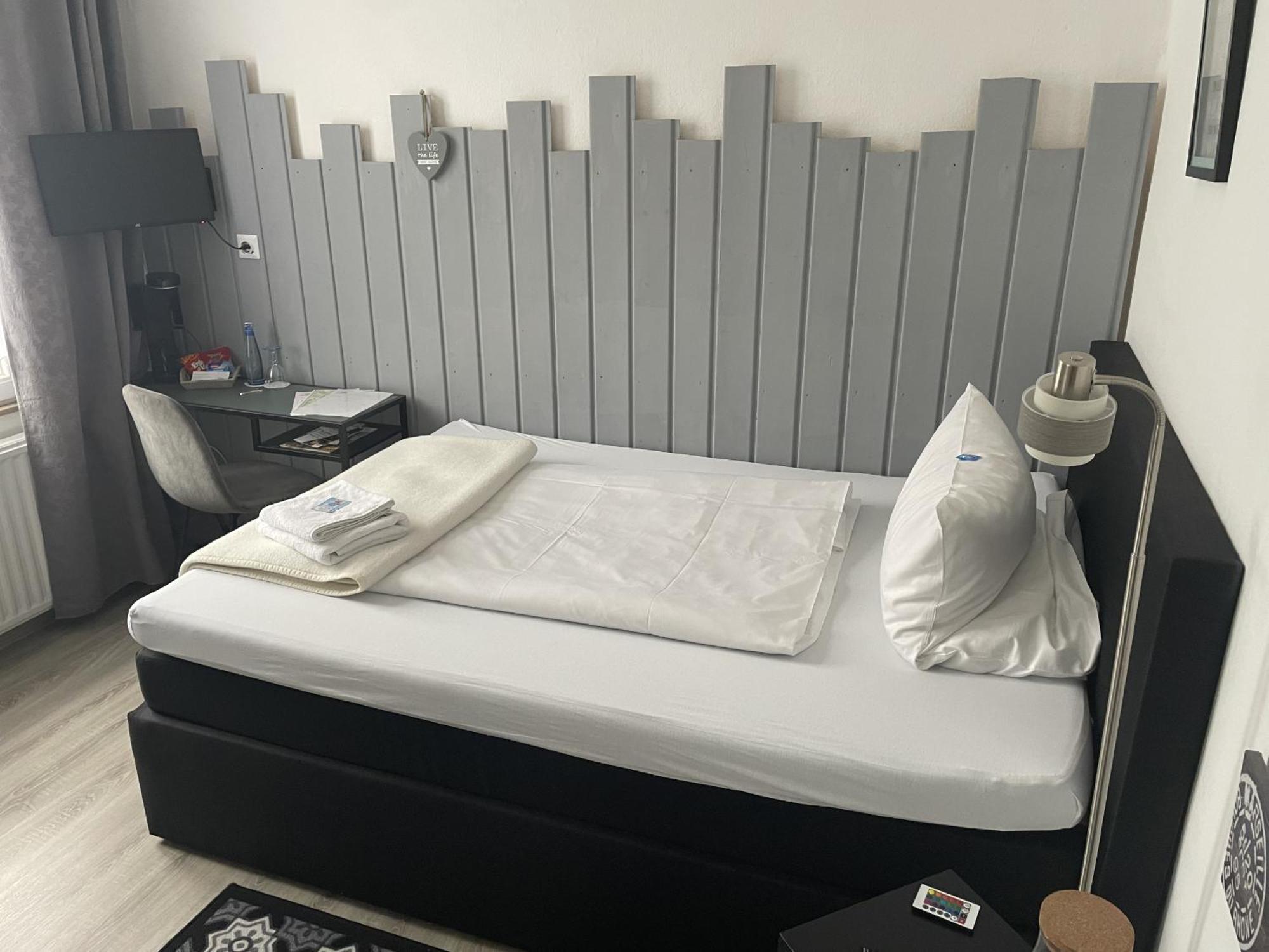 Hotel Jaegerhof Kettwig 에센 객실 사진