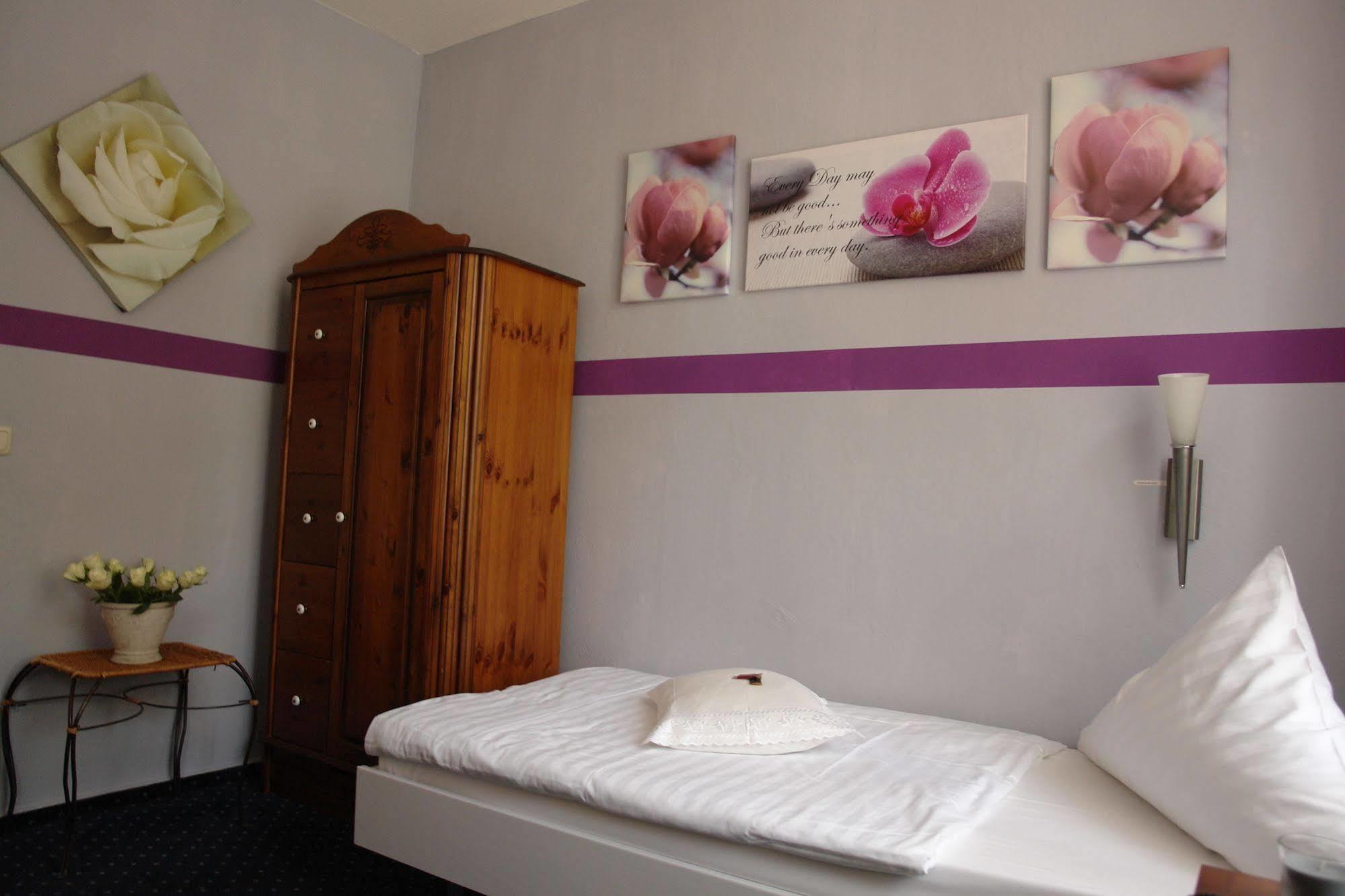 Hotel Jaegerhof Kettwig 에센 외부 사진